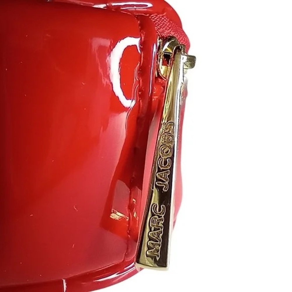 Marc Jacobs Red Round Crossbody Bag NWOT - Picture 4 of 4